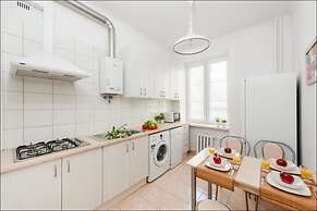 P&O Apartments Center