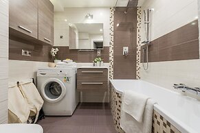 P&O Apartments Center