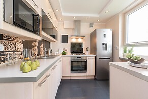 P&O Apartments Center