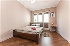 P&O Apartments Center