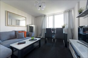 P&O Apartments Center