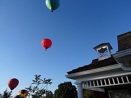 Bird in Hand Family Inn