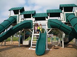 Bird in Hand Family Inn
