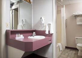 Bird in Hand Family Inn