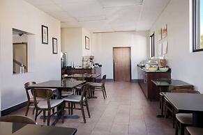 Quality Inn Hall of Fame