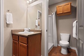 Eagle's Den Suites Cotulla a Travelodge by Wyndham