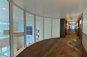 Best Western Plus Miami Airport North Hotel & Suites