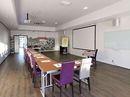 ibis Styles Montargis Arboria Hotel