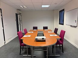 ibis Styles Montargis Arboria Hotel