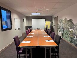 ibis Styles Montargis Arboria Hotel