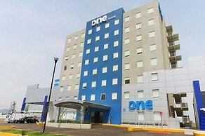 One Querétaro Aeropuerto Hotel