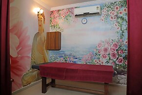 Golden Tulip Goa Candolim