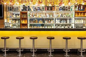 Ramada Plaza by Wyndham Istanbul Tekstilkent