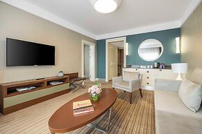 Ramada Plaza by Wyndham Istanbul Tekstilkent