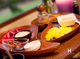 Hillary Nature Resort Spa