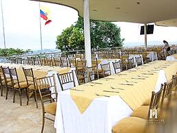 Hillary Nature Resort Spa