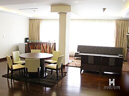 Hillary Nature Resort Spa