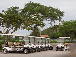 Hillary Nature Resort Spa