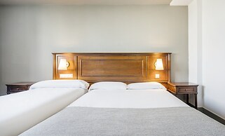 Hotel ILUNION Las Lomas