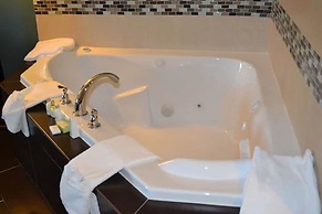 Red River Inn And Suites