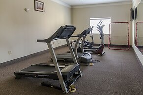 Red River Inn And Suites