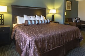 Red River Inn And Suites
