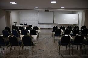 Maximus Sottile Hotel