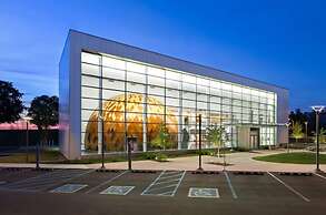 Courtyard by Marriott Evansville East
