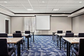 Courtyard by Marriott Evansville East