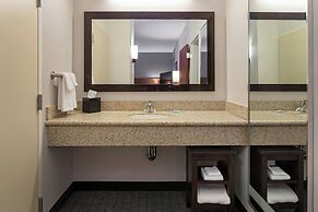 Courtyard by Marriott Long Beach Airport