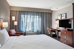 Courtyard by Marriott Long Beach Airport