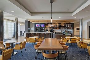 Courtyard by Marriott Long Beach Airport