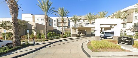 Courtyard by Marriott Long Beach Airport