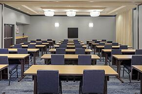 Courtyard by Marriott Long Beach Airport