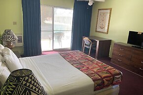 OYO Hotel Yuma AZ Desert Grove