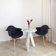 Amphora Hotel & Suites