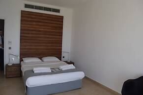 Amphora Hotel & Suites