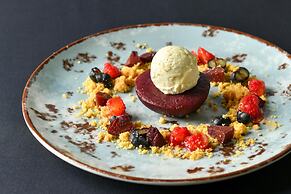 Kempinski Hotel Gold Coast City