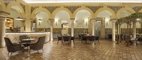 Hotel ILUNION Mérida Palace