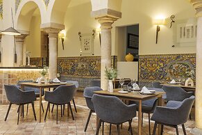 Hotel ILUNION Mérida Palace