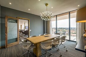 Radisson Hotel and Convention Centre OR Tambo Airport