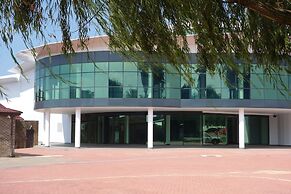 Radisson Hotel and Convention Centre OR Tambo Airport