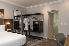 Radisson Hotel and Convention Centre OR Tambo Airport