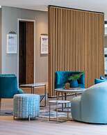 Radisson Hotel and Convention Centre OR Tambo Airport