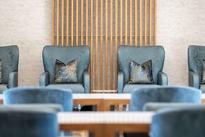 Radisson Hotel and Convention Centre OR Tambo Airport