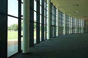 Radisson Hotel and Convention Centre OR Tambo Airport