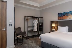 Radisson Hotel and Convention Centre OR Tambo Airport