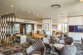 Radisson Hotel and Convention Centre OR Tambo Airport
