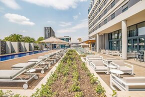 Radisson Hotel and Convention Centre OR Tambo Airport