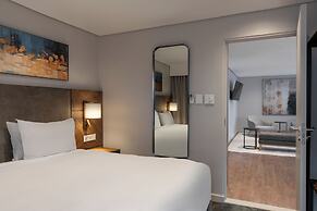 Radisson Hotel and Convention Centre OR Tambo Airport